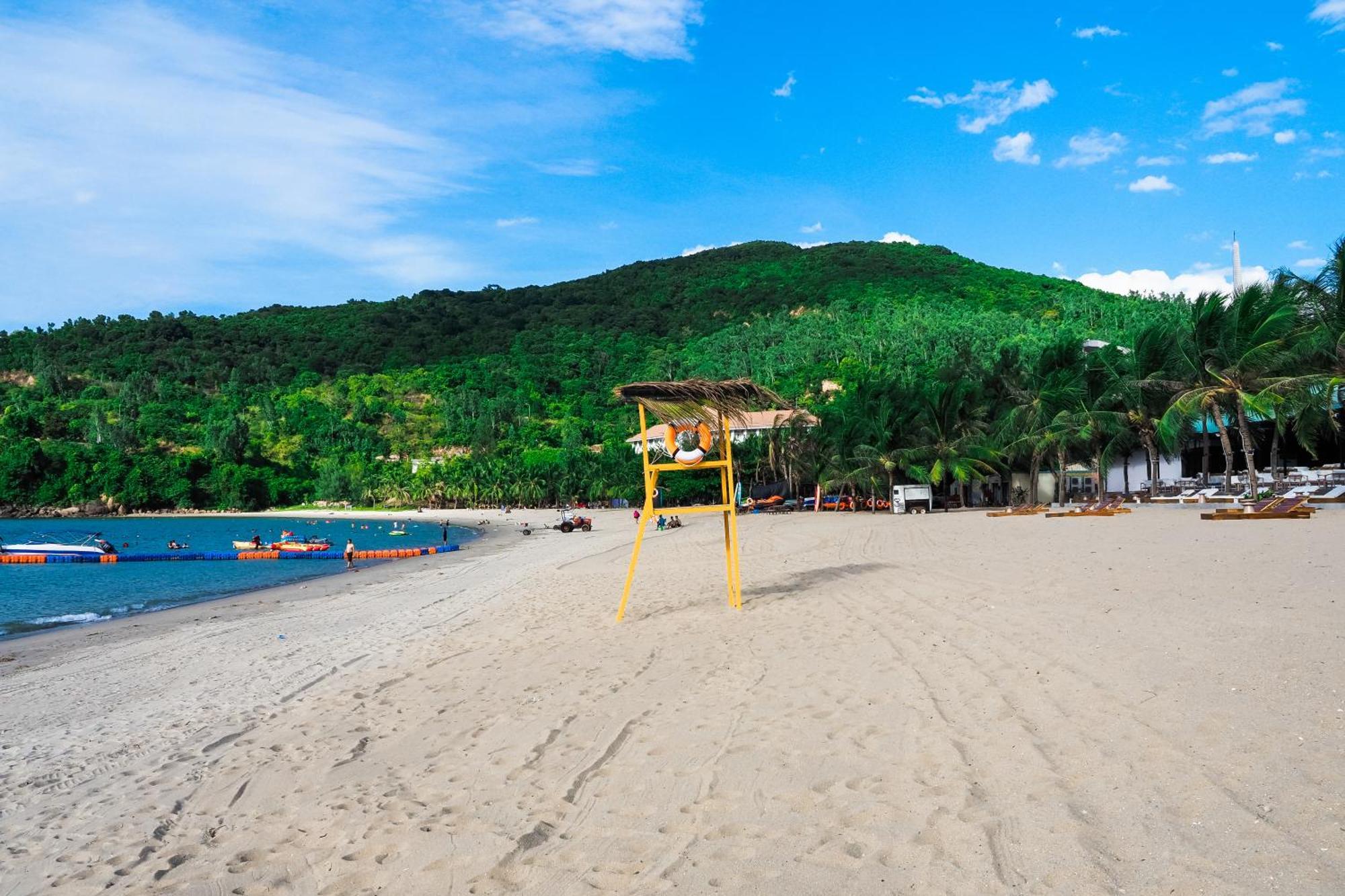Bounce Beach Resort And Spa Дананг Екстер'єр фото