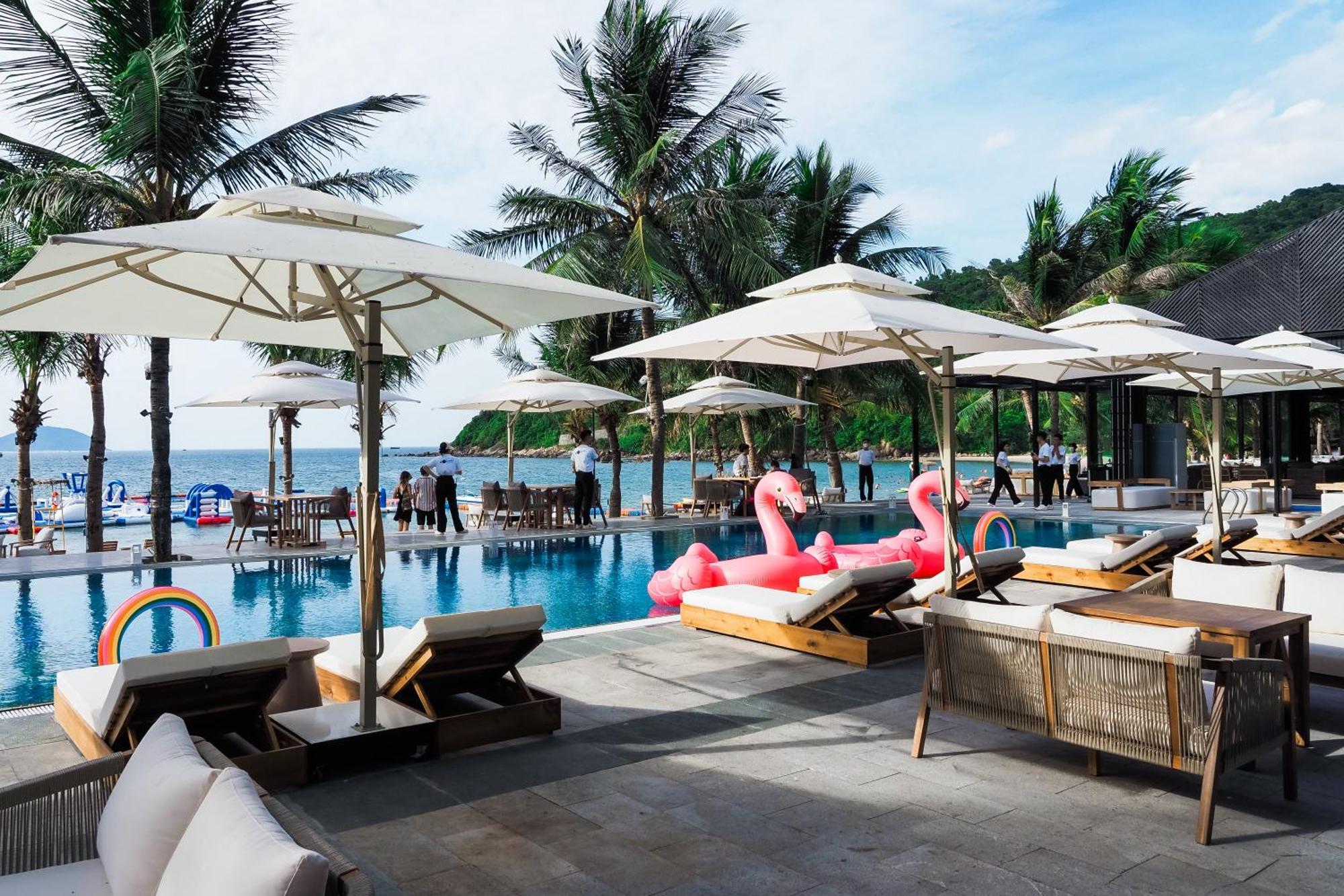 Bounce Beach Resort And Spa Дананг Екстер'єр фото